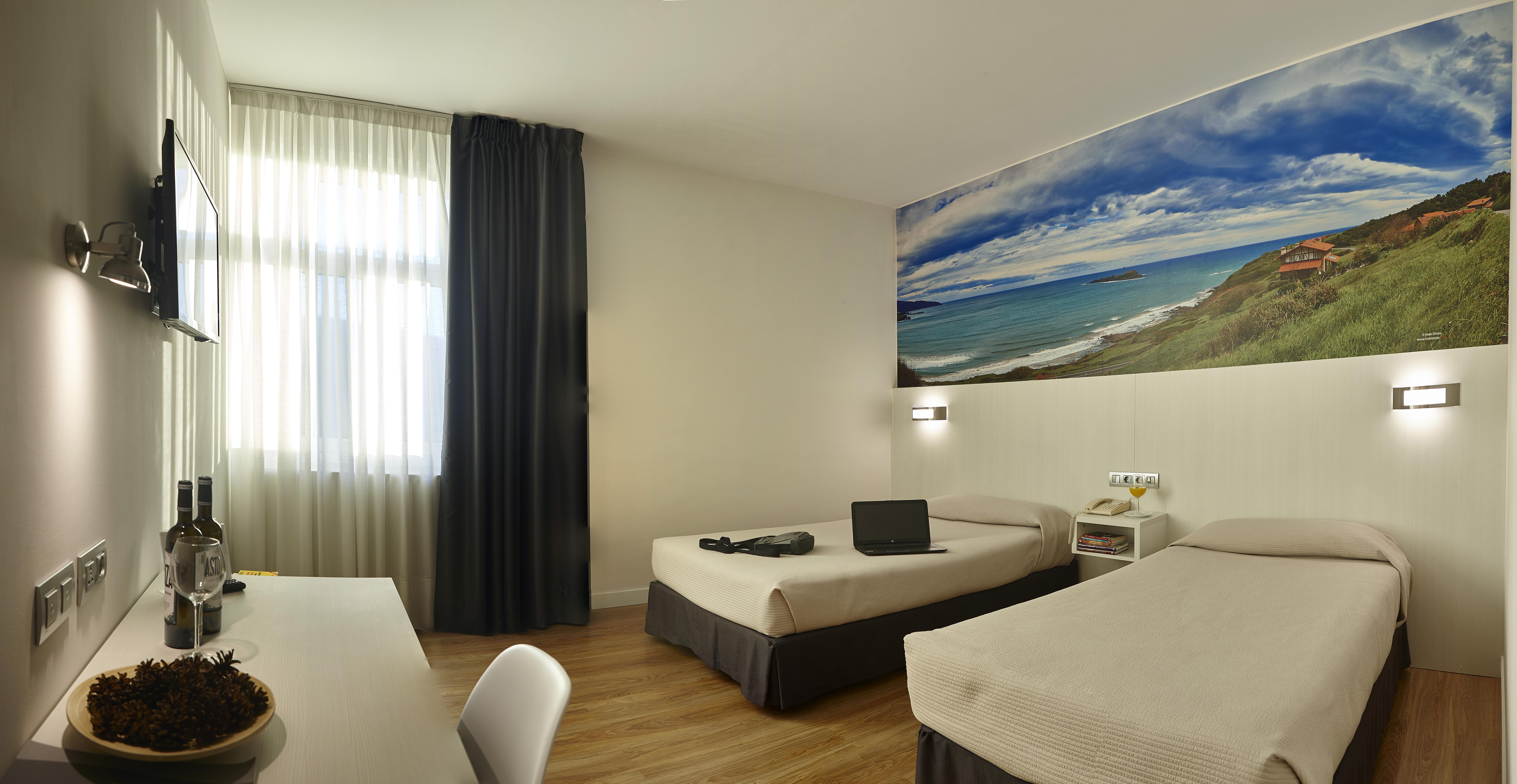 Hotel Seminario Aeropuerto Bilbao Derio Zewnętrze zdjęcie