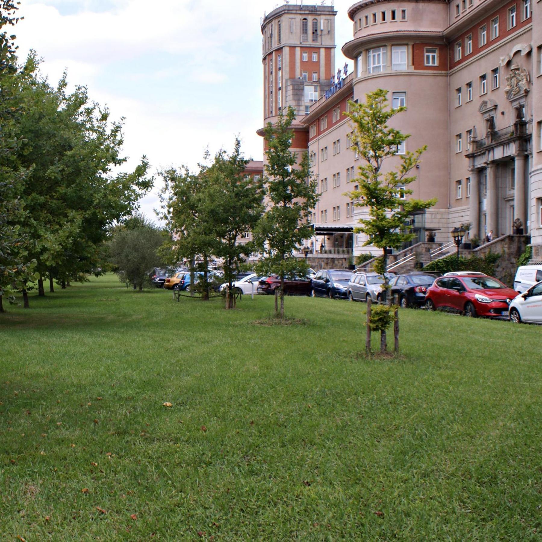Hotel Seminario Aeropuerto Bilbao Derio Zewnętrze zdjęcie
